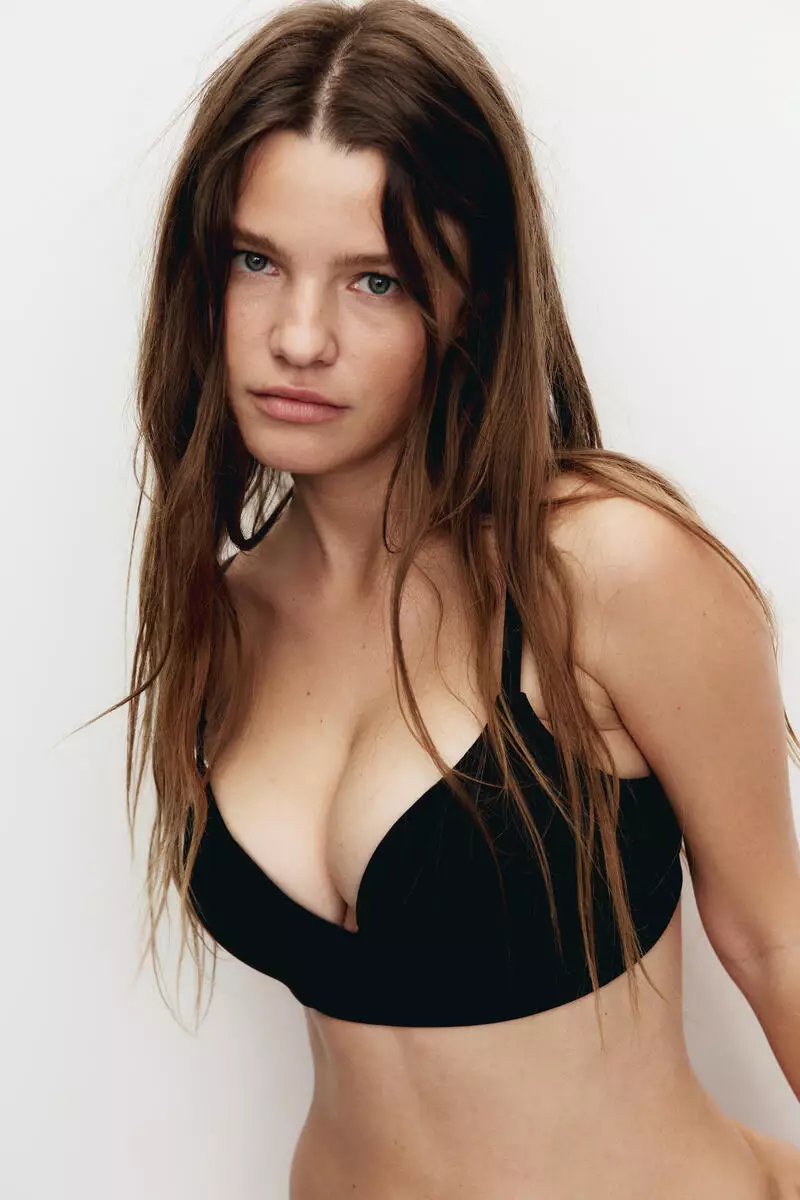 Seamless push-up-bra