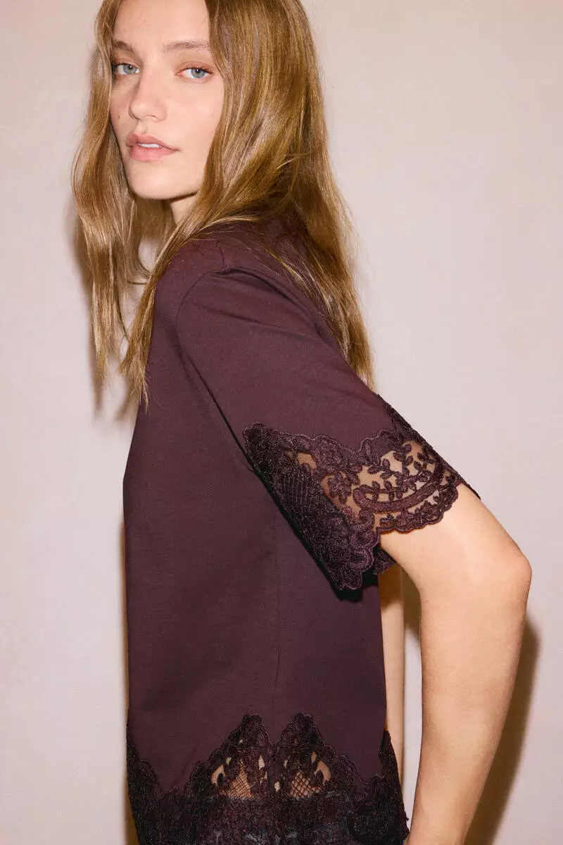 Lace-trimmed cotton T-shirt