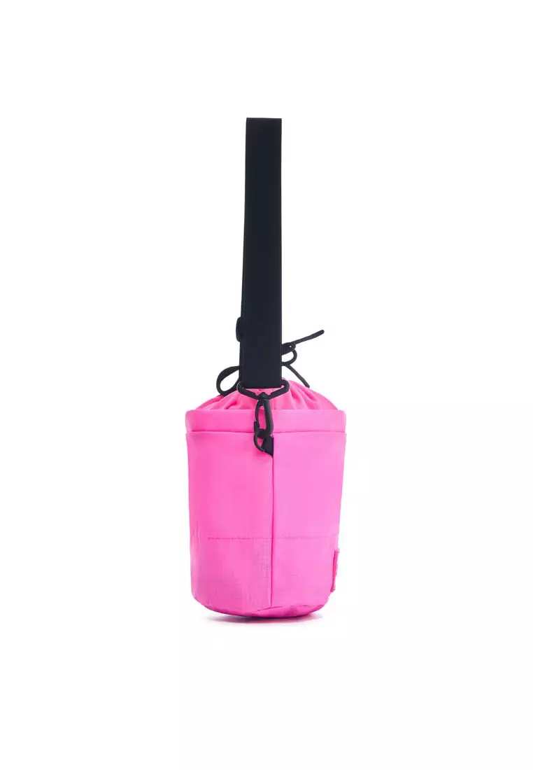 バッグ・カバンその他 HUNTER UNISEX Travel Ripstop Bucket Bag Highlighter Pink UBX HUNTER TRAVEL RIPSTOP BUCKET Highlighter Pink （ハンター