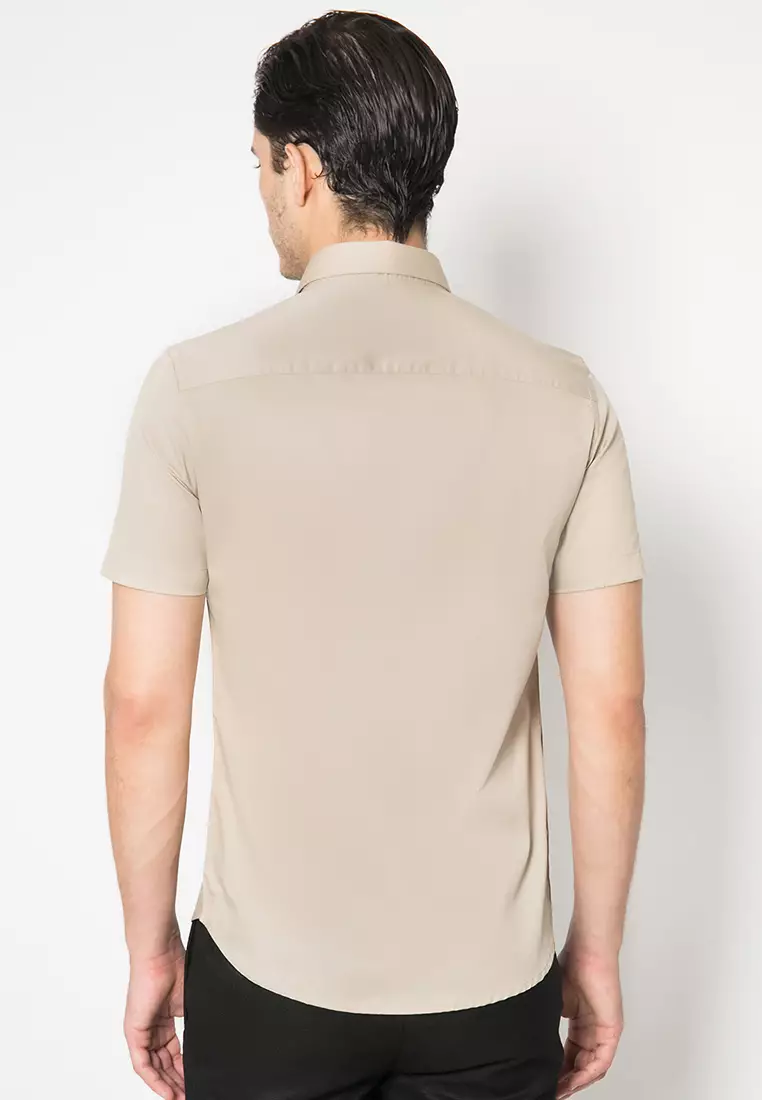 Johnwin - Kemeja Formal - Cream Polos - Slim Fit - FSH.651.K392.878.C S/S
