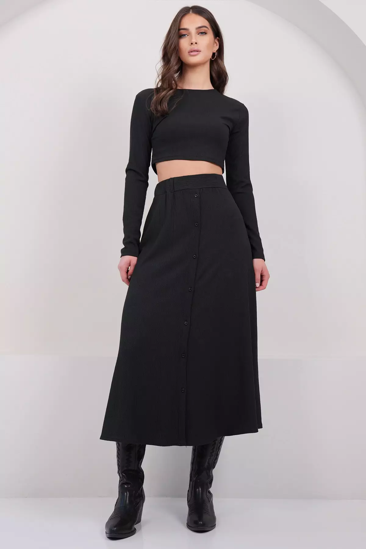 Women'S Black Crew Neck Cropped Blouse And Maxi Skirt Set Alc-X15015
