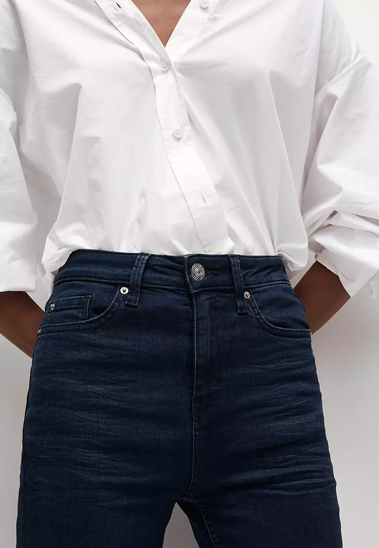 Sienna Straight Leg Jeans with Stretch