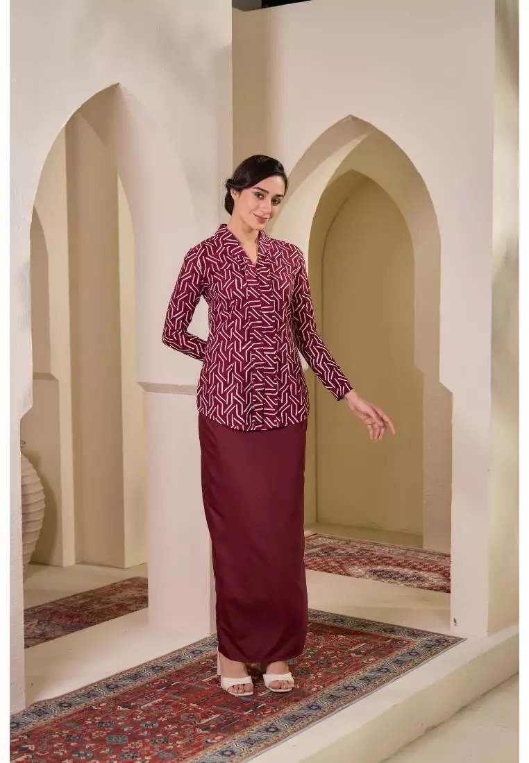 Kebaya Midi Batik Moden