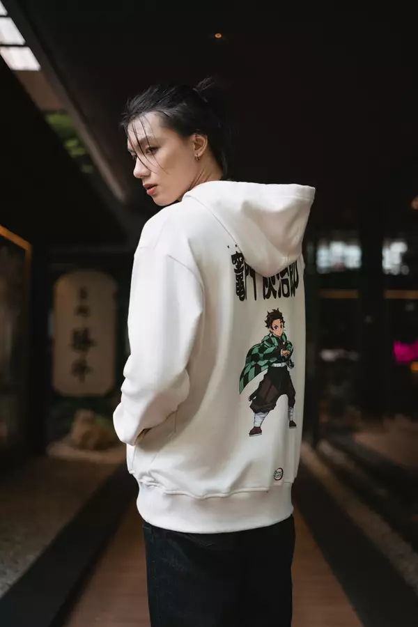 FACILITY Demon Slayer - Kamado Tanjiro Hoodie - Whitesand