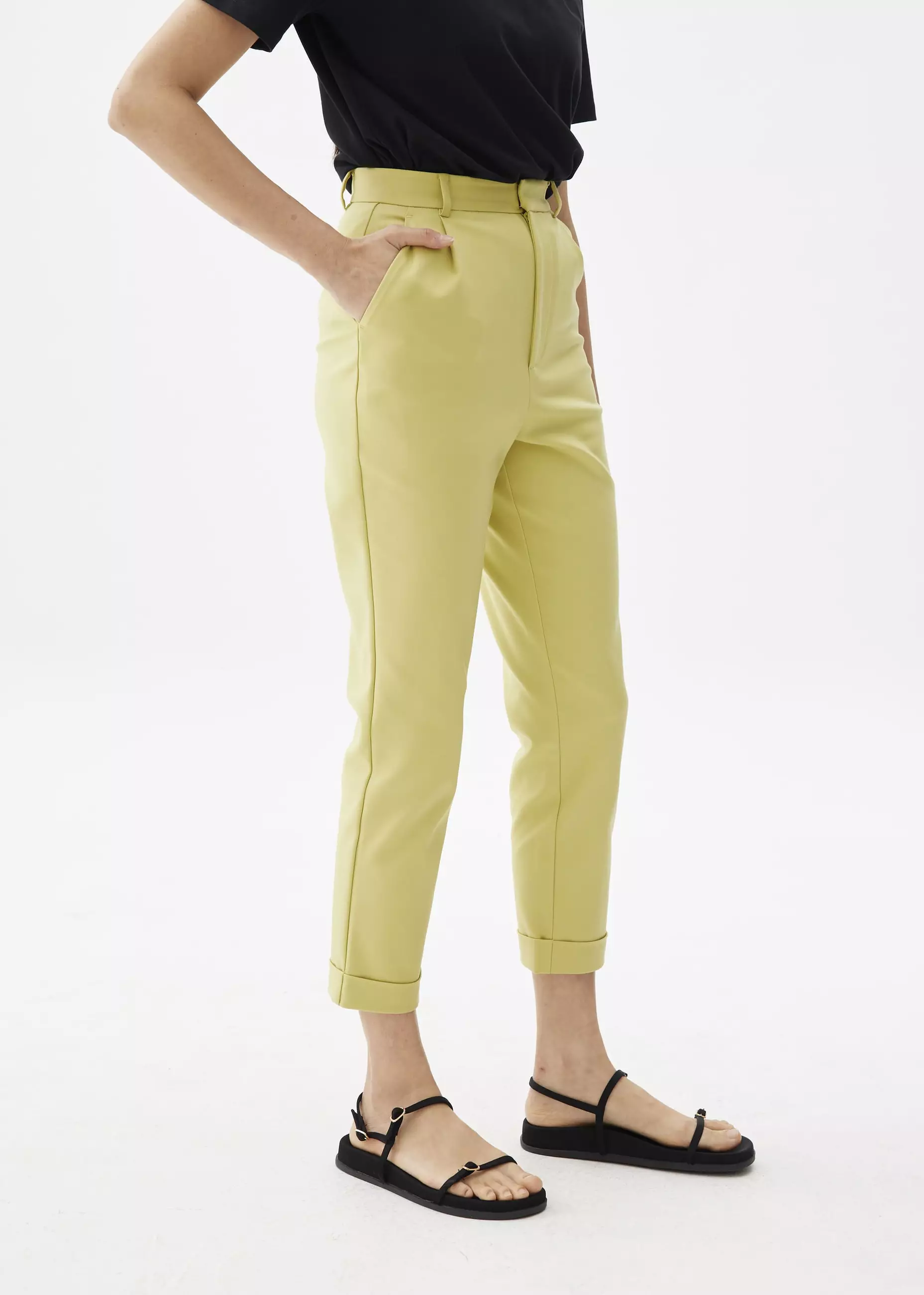 Celana Wanita - Lynn Tailored Peg Leg Chino Pants