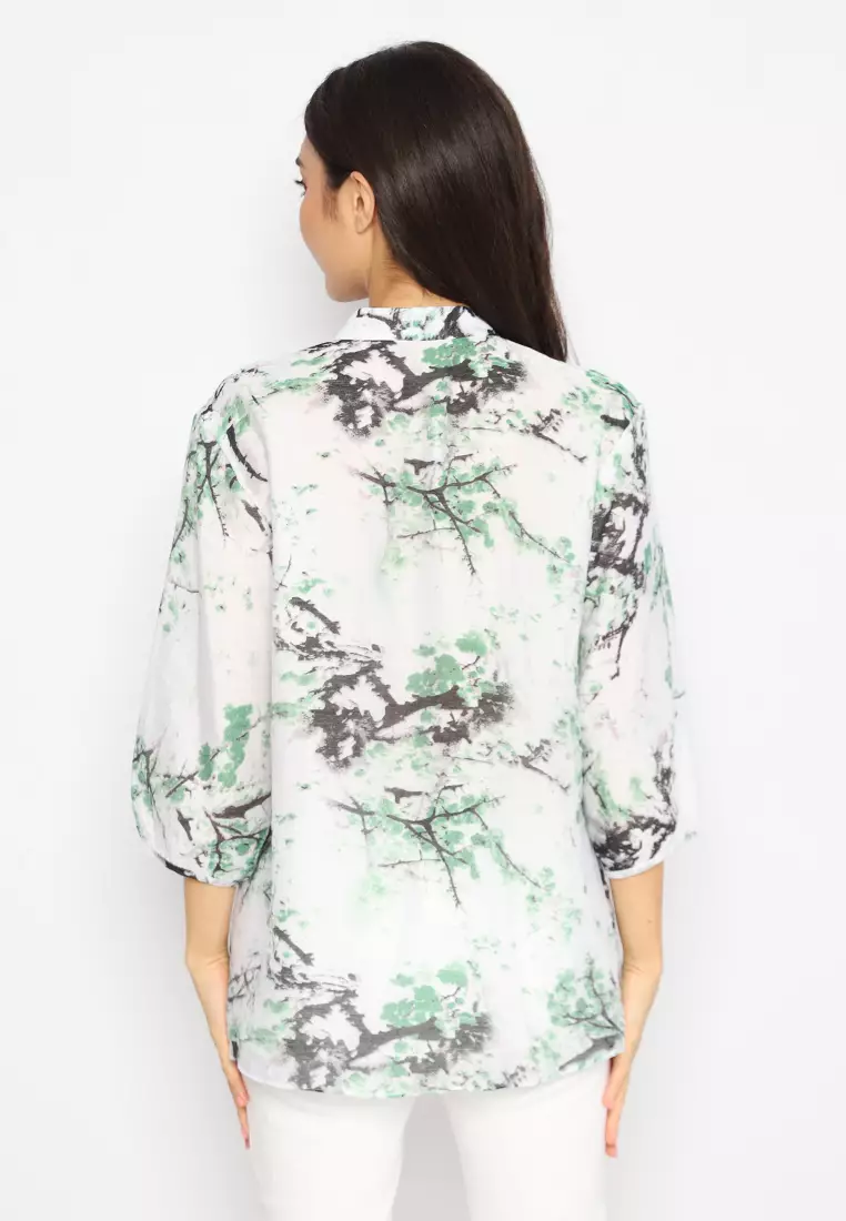 Blouse Wanita Koleksi Brilliant di Zalora: Elegansi dan Gaya untuk Setiap Kesempatan