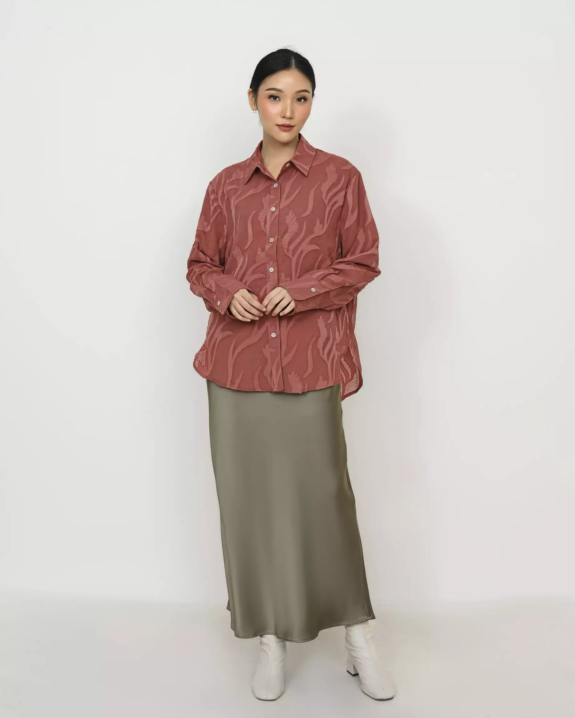 Geulis.id OLIVIA SHIRT - Maroon