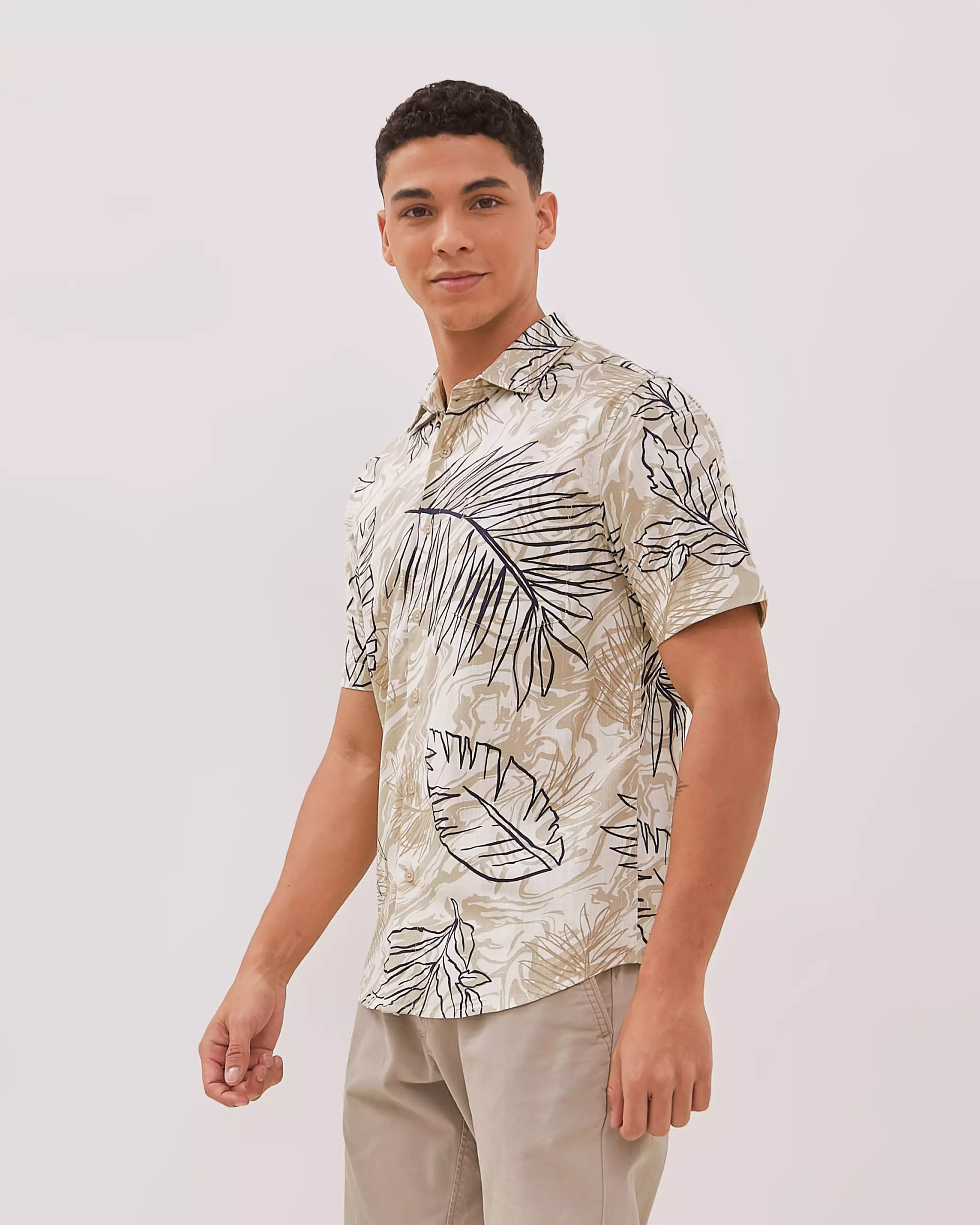 AMK Kemeja Pria Lengan Pendek SHP Hans Ss Brown