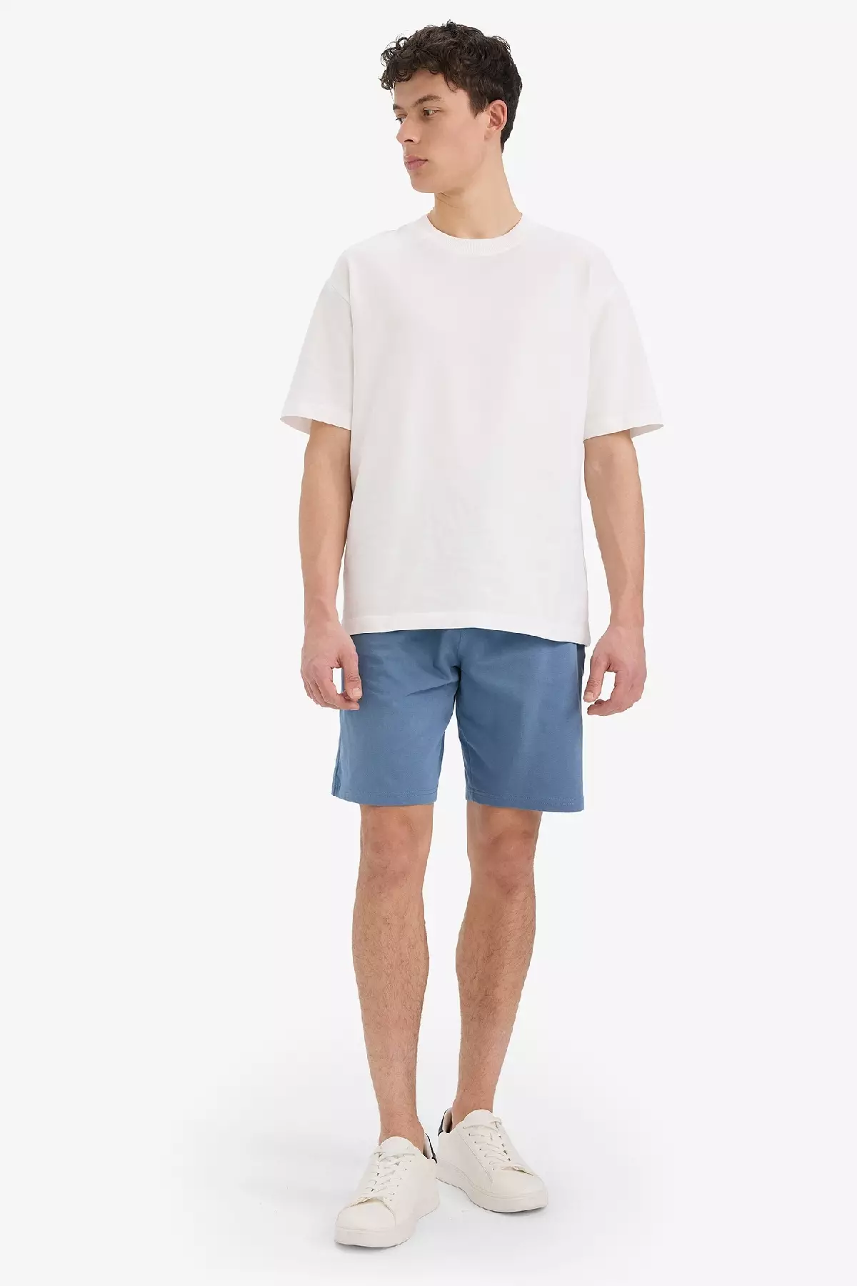 Slim Fit Slim Fit Pocketed Cotton Basic Plain Bermuda Shorts W1105Az25Sp