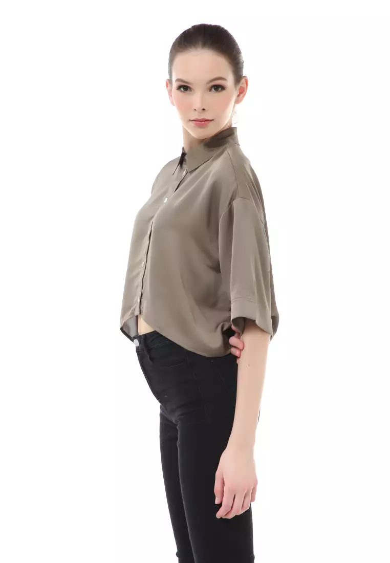 Brielle Atasan Wanita Kemeja Oversize Plain Motive Lengan Pendek Material Satin ORIGiNAL - Army Green