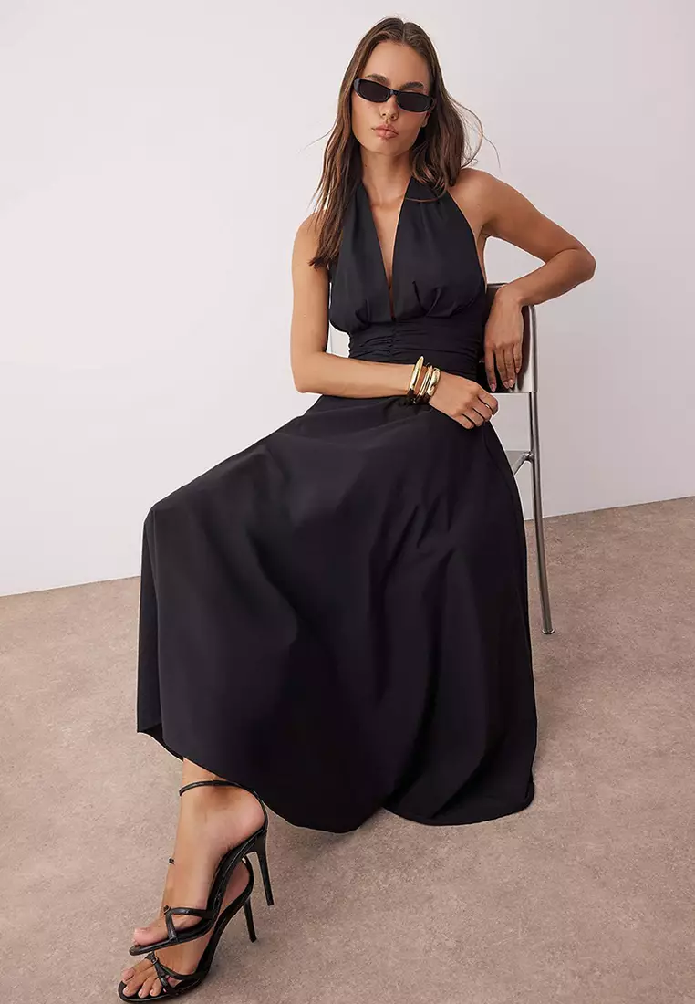 Black Low-Cut Halter Neck Poplin Lined Woven Dress