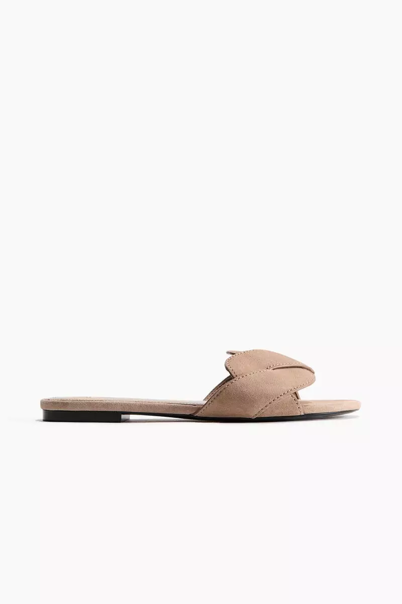 Leather sandals