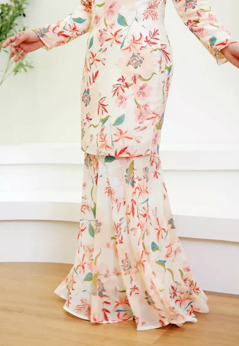 Ivory Soft Yellow Ariel Kurung Princess Kembang Payung Skirt