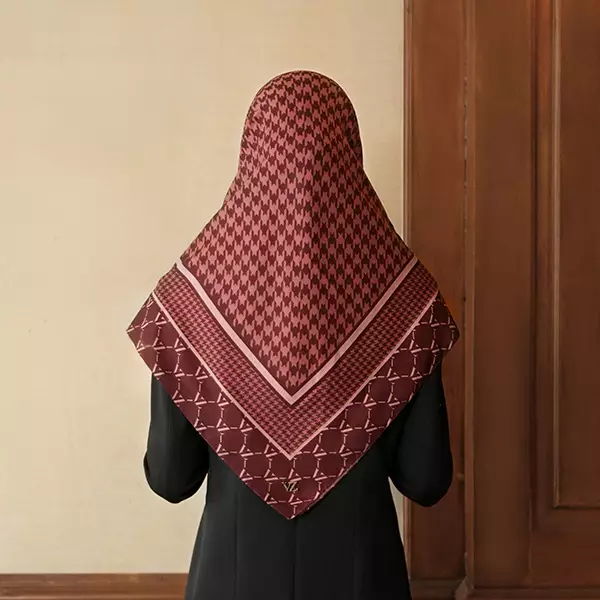 VZ Rufayya Scarf