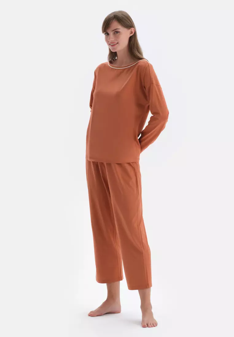 Terracotta T-Shirt & Trousers Knitwear Set, Boat Neck, Regular Fit, Regular Leg, Long Sleeve Sleepwear for Women