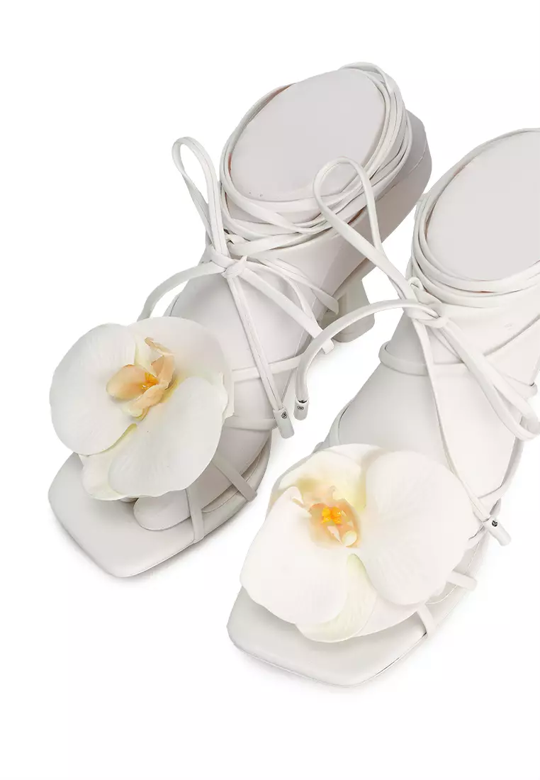 Flourish Heels
