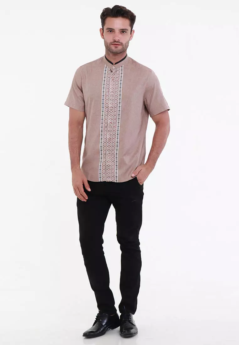 MAGINOT BARAA BROWN Koko Slim Fit Lengan Pendek