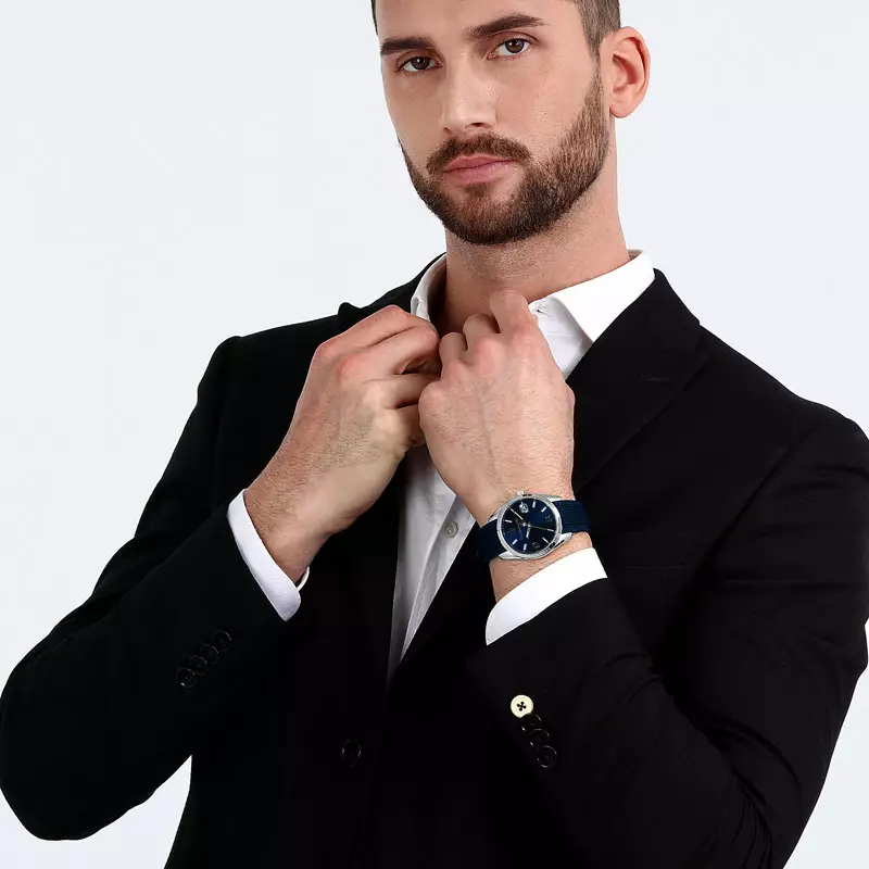 Jam Tangan Pria MASERATI Attrazione R8851151011