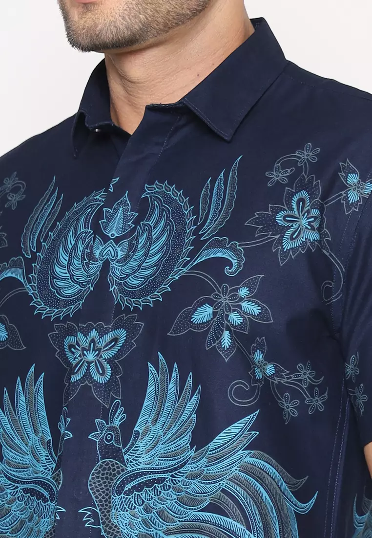 MAGINOT NATA NAVY Batik Slim Fit Lengan Pendek