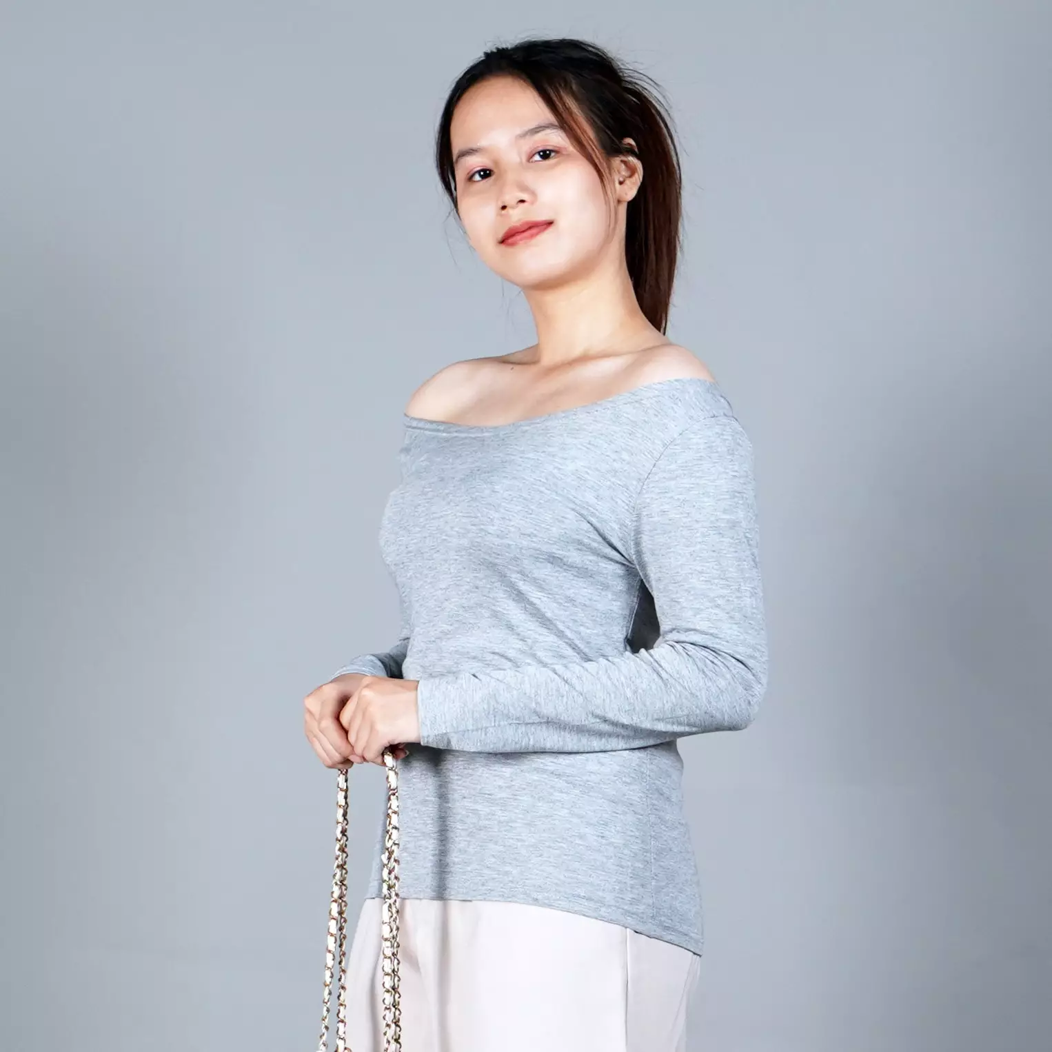 SABRINA Kaos Lengan Panjang Sabrina Top Korean Style Atasan Wanita Gaya Kore - ABU MUDA