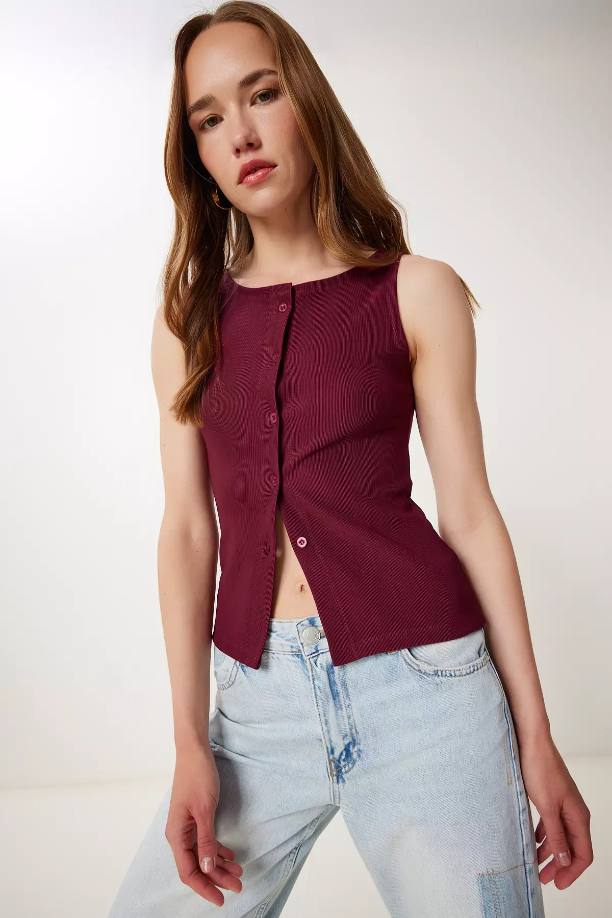 Women's Burgundy Buttoned Flexible Corded Knitted Vest Zv00325