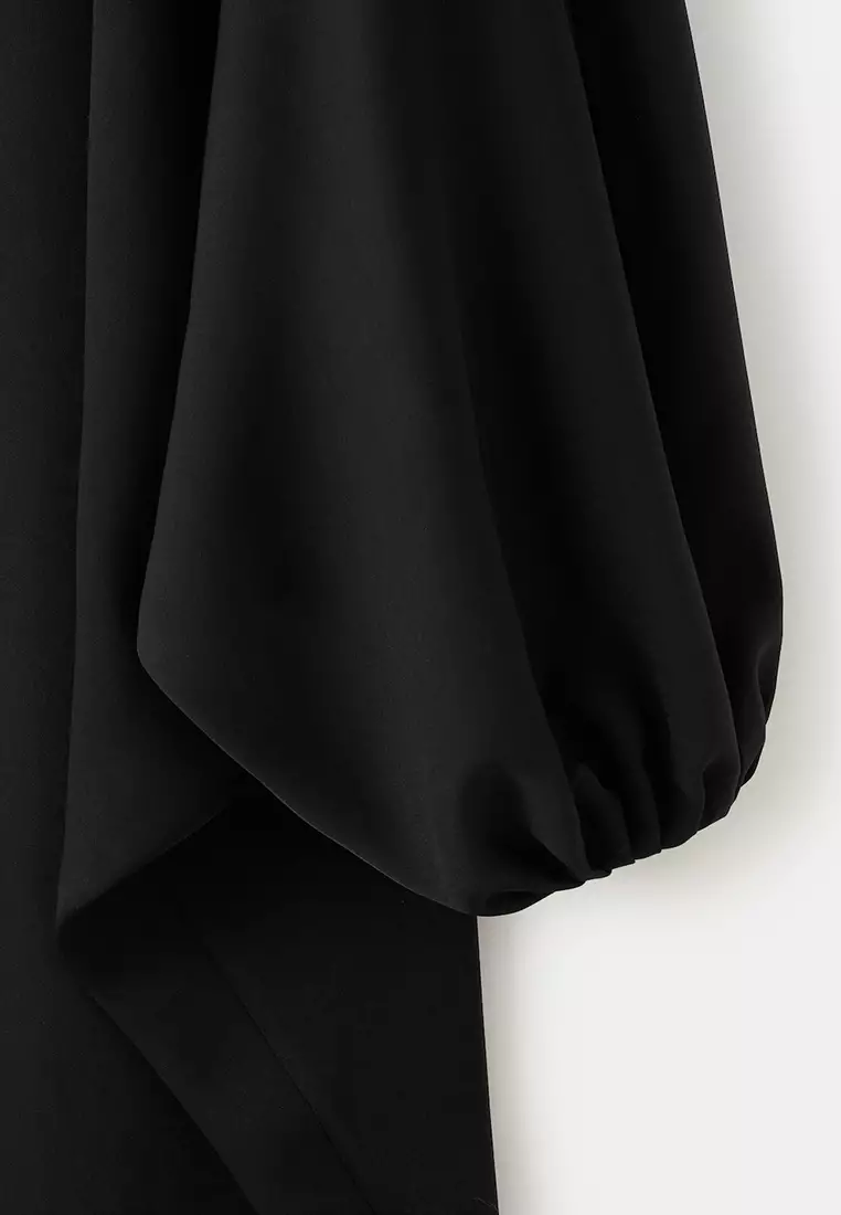 企領連身裙配泡泡袖