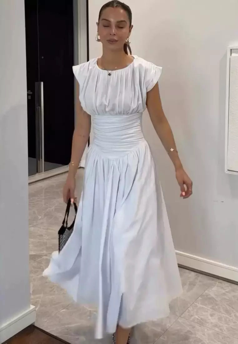 2025 French-style pure desire fitted waist short-sleeved dress CA25091424W