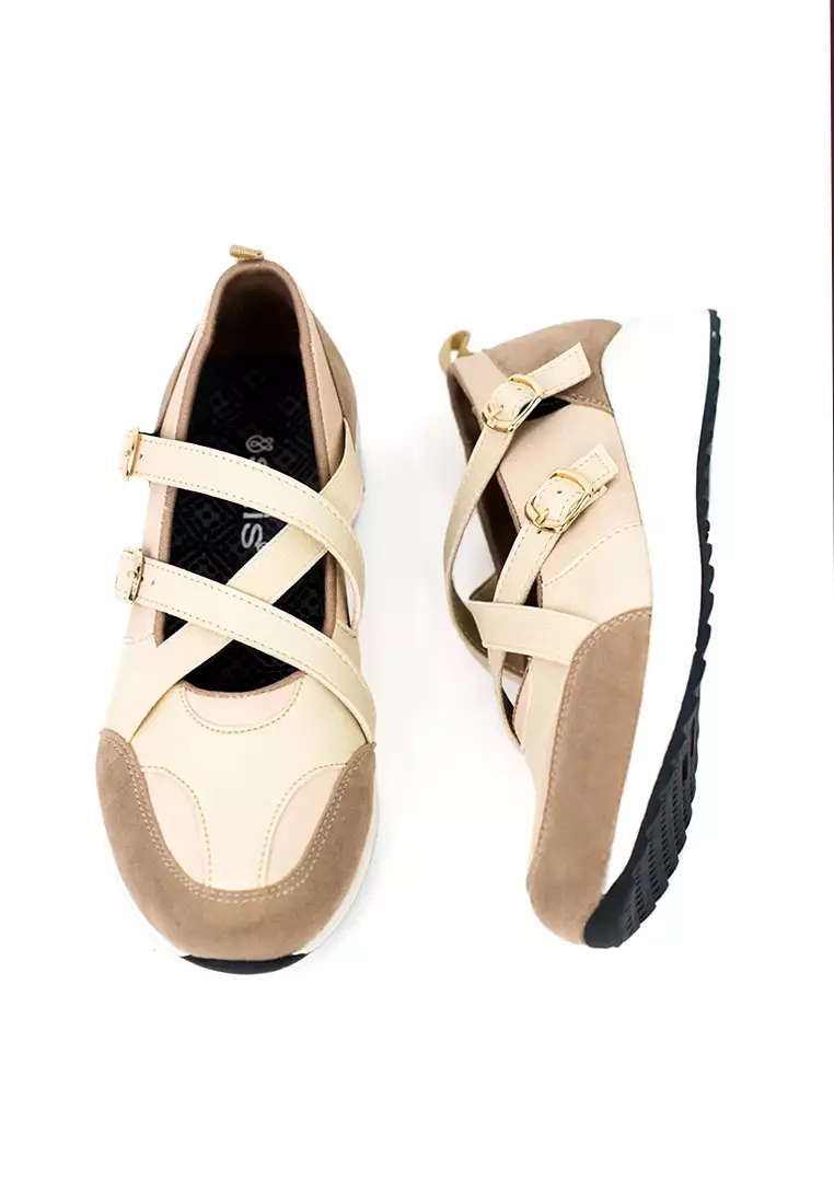 SEIS Aira Sepatu Sport Wanita | Sepatu Olahraga