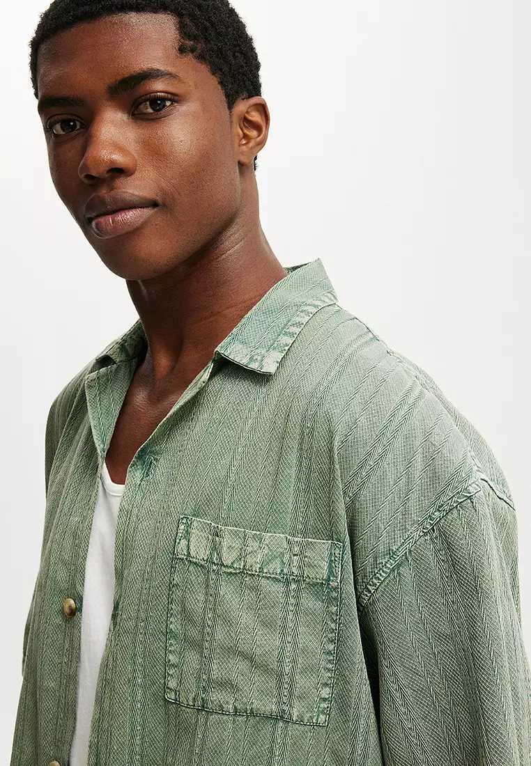 Washed Box Fit Short Sleeve Shirt