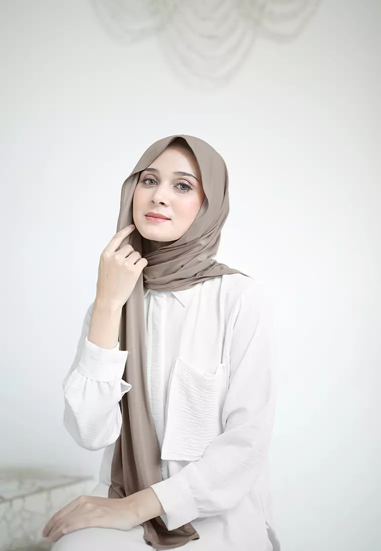 Cotton Bee - Pashmina Instan Freeya Curve Leher Jersey 