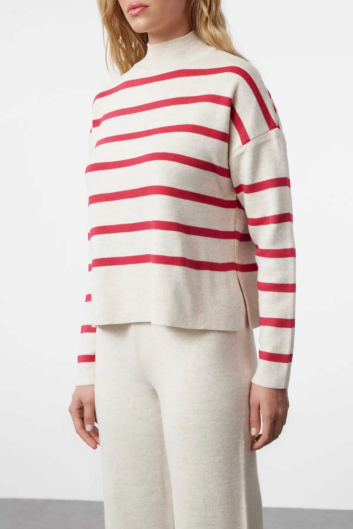 Stone Striped Knitwear Top and Bottom Set with Trousers TWOAW24AU00045