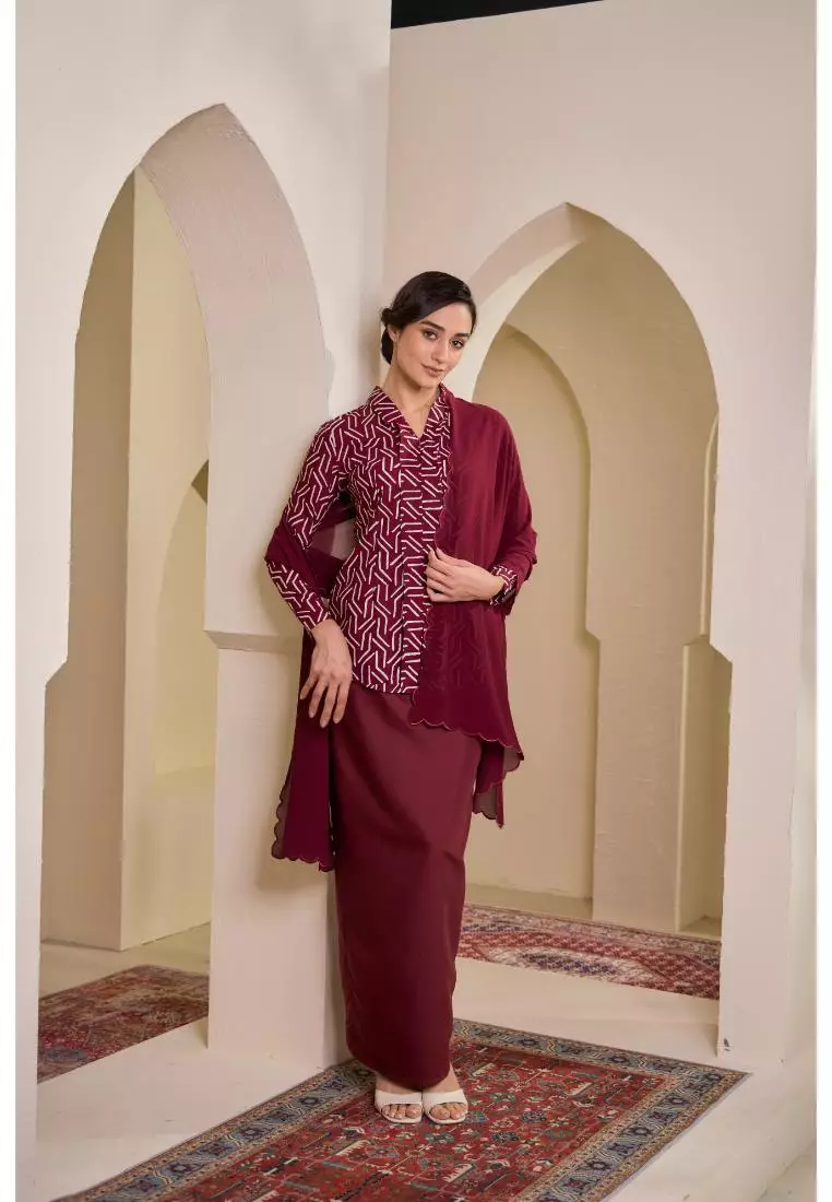 Kebaya Midi Batik Moden