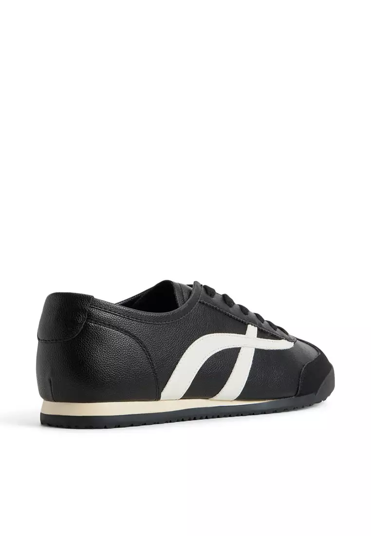 Messick Jogger Sneakers