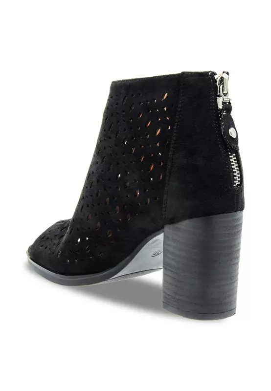 Solid Tone Strap Fashion Heels