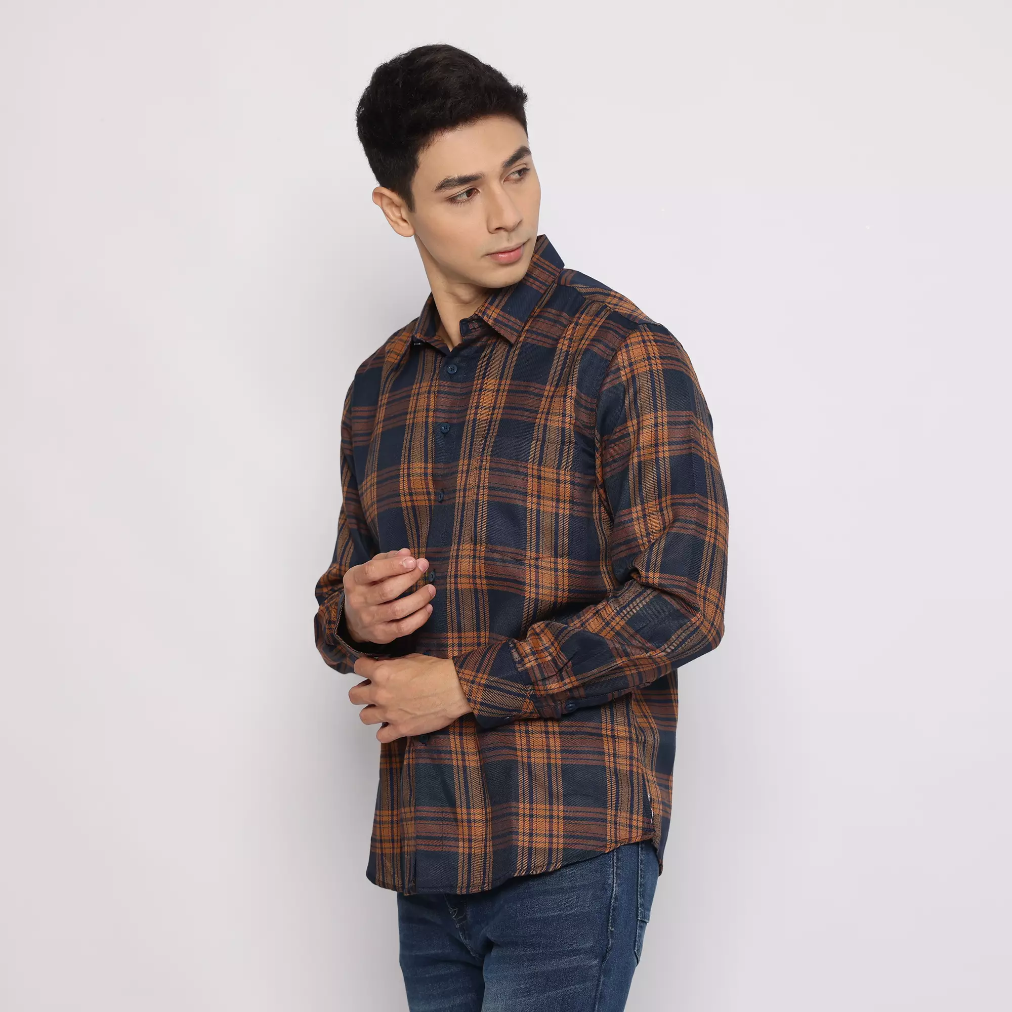 Platini Kemeja Pria Flanel Panjang Coklat 76365