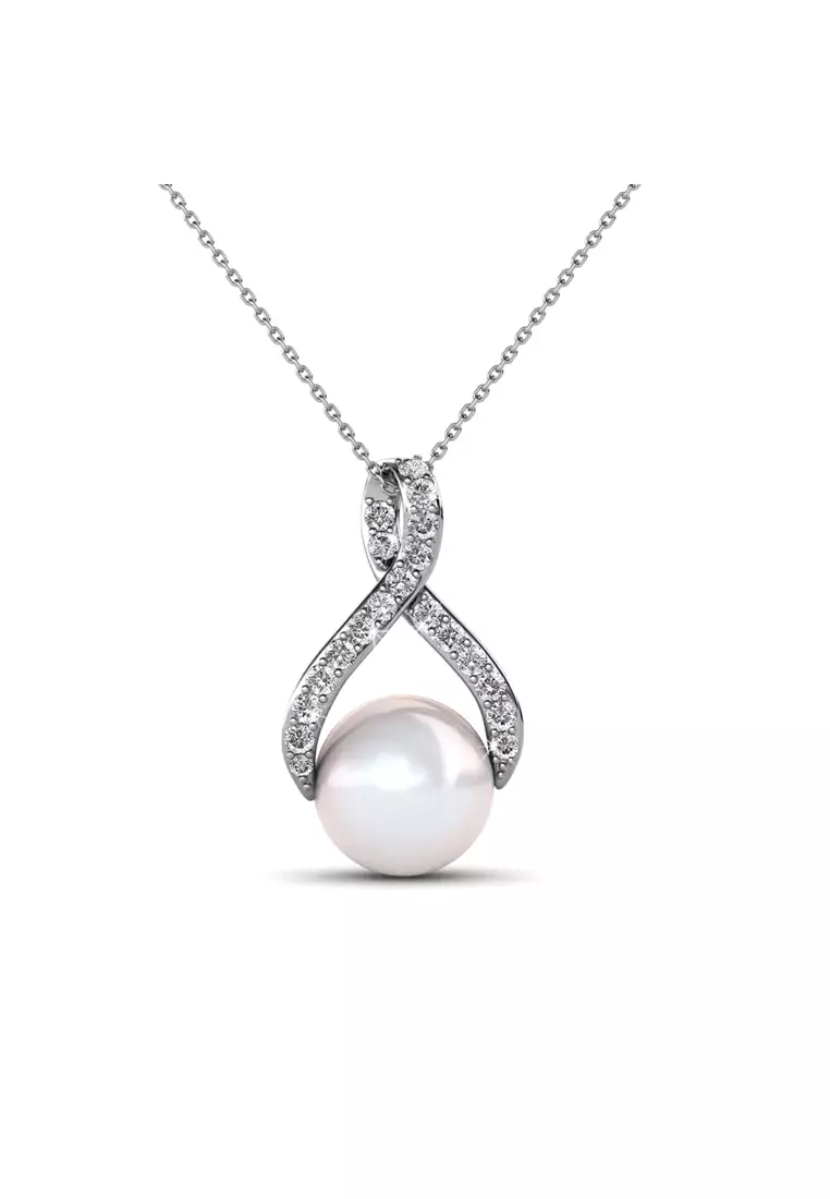 Gold and clearance pearl pendant