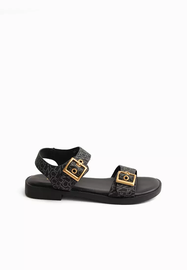 Discount on Cln  shoes - SKU: Blackberry Flat Sandals