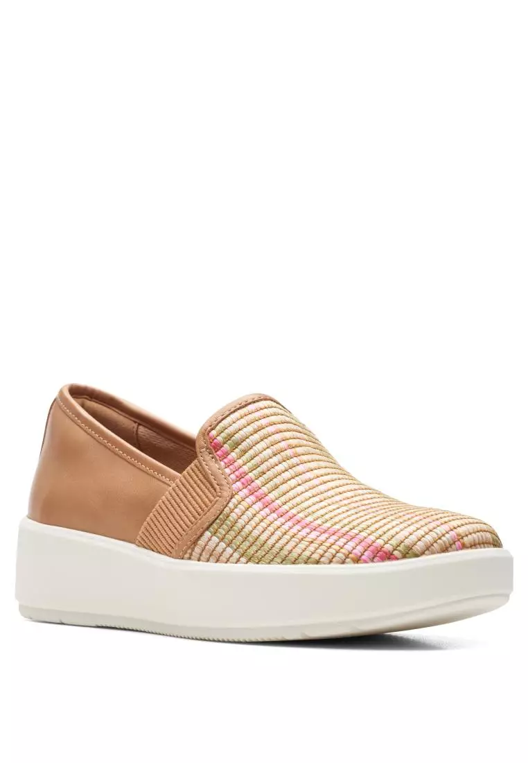 Discount on Clarks  shoes - SKU: Layton Petal Light Tan Combi