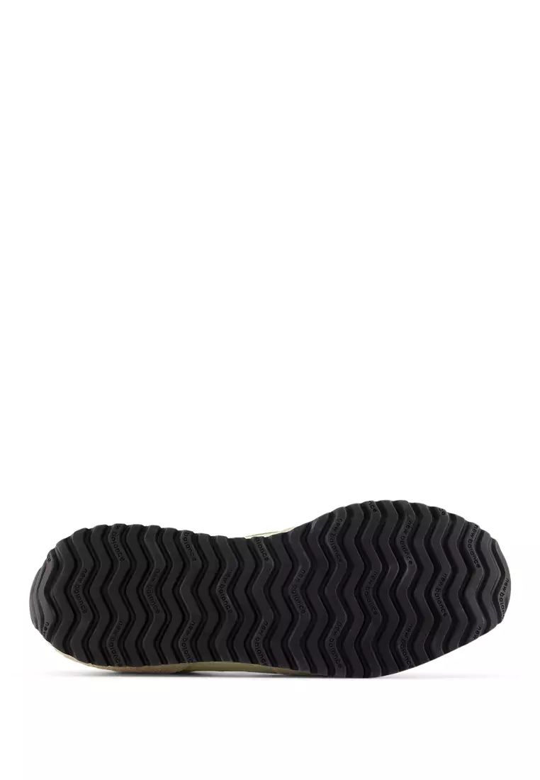 471 Classic Lifestyle Shoes