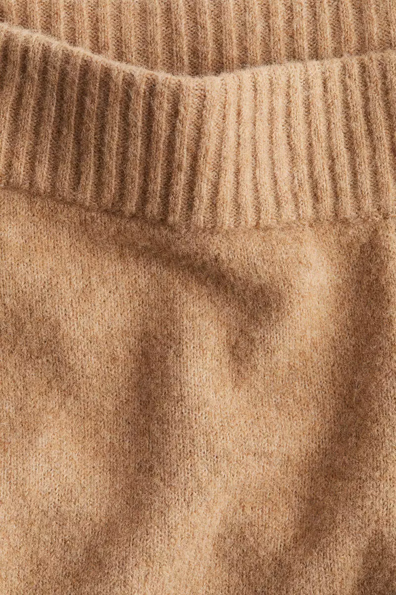 Fine-knit trousers