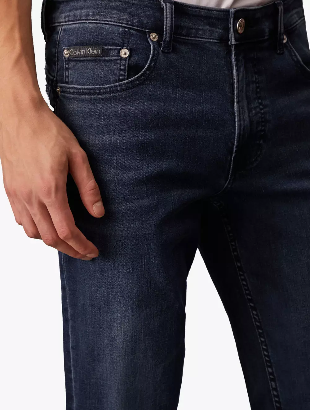 Calvin Klein Jeans - 37.5 Dark Wash Body Jeans - Blue - blue