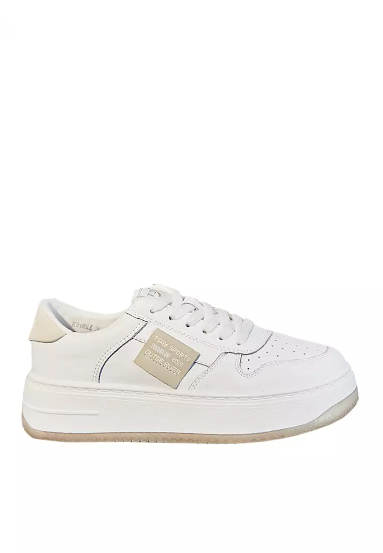 Discount on Twenty Eight Shoes  shoes - SKU: VANSA Bear Leather Platform Sneakers  VPW-T18169