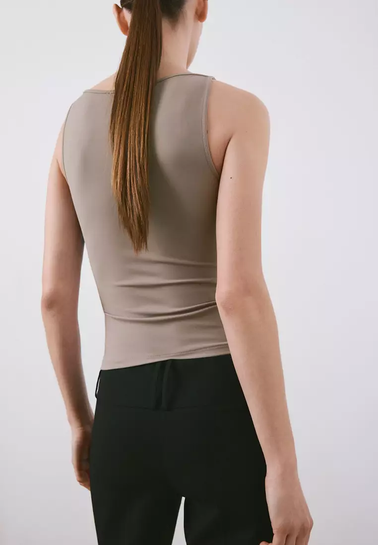 Fitted Top