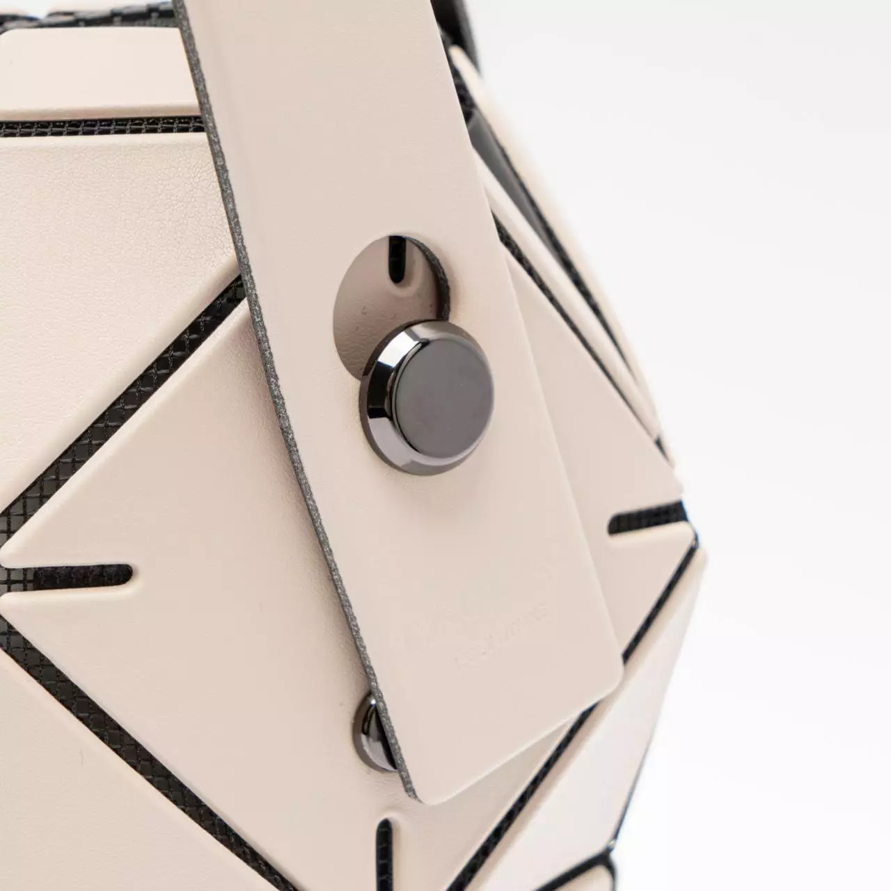 Boston Handbag Beige