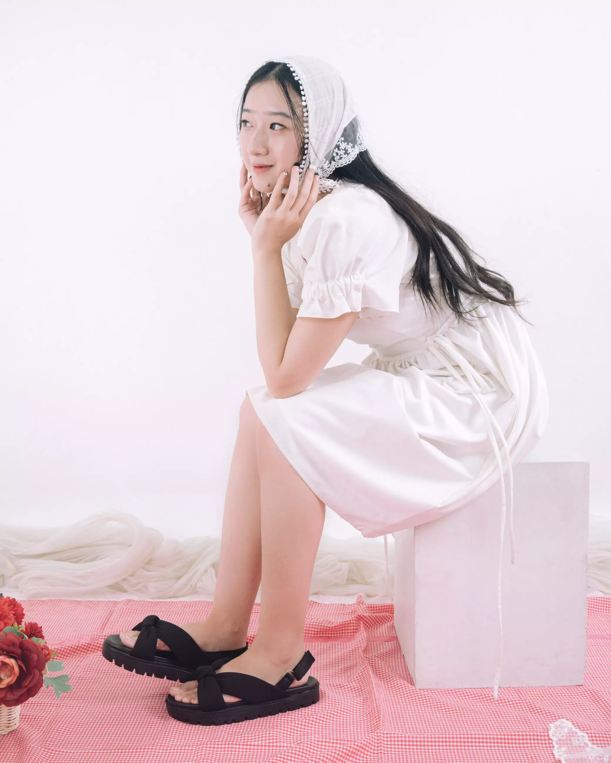 Karin Flat Sandal with Slingback in Black