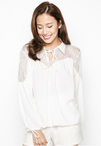 Premium heart shape lace blouse