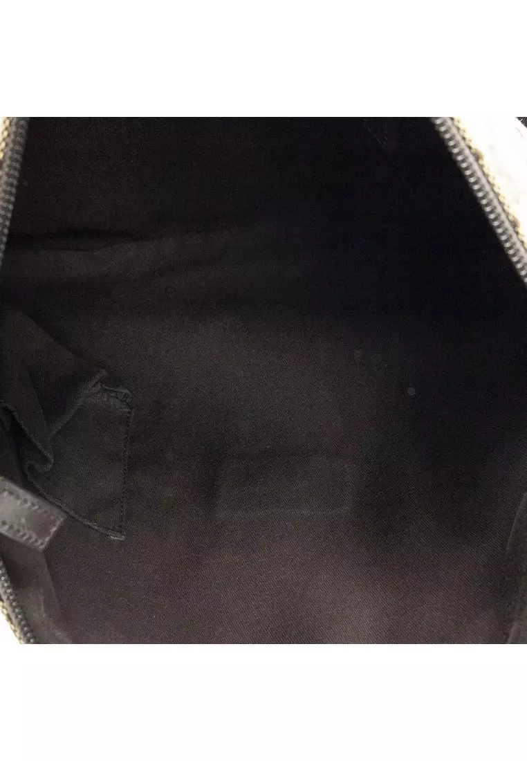 Pre-Loved Medium Messenger