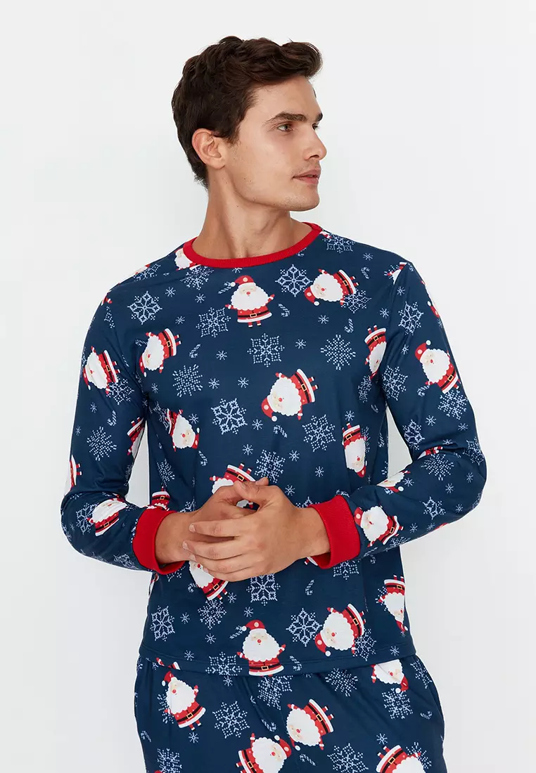 Christmas Themed Pajamas Set