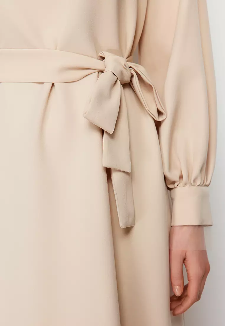 Stand Collar Belt Detailed Dress