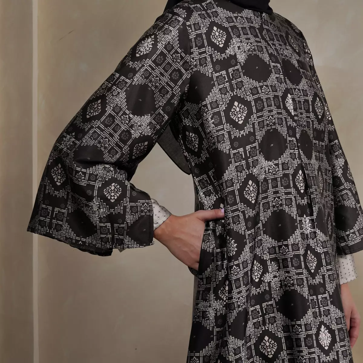 ZM Zaskia Mecca - Lasya Ink Gamis Muslim Wanita - Teman Serumpun - Edisi Laos